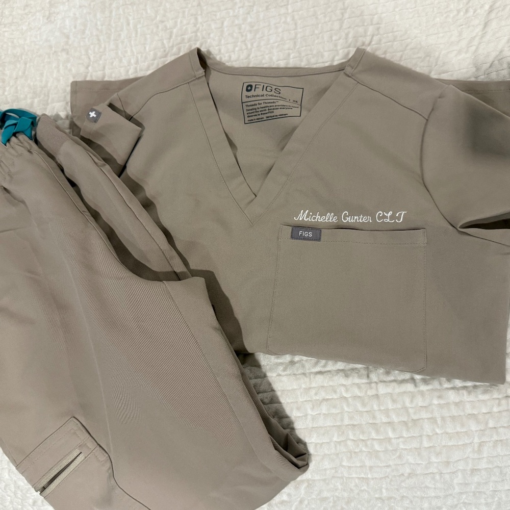 Figs scrub set- color Tan